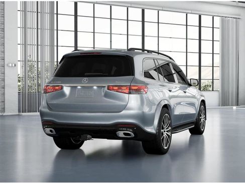 New 2026 Mercedes-Benz GLS 580 4MATIC image 22