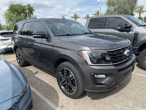 Used 2021 Ford Expedition Limited image 8