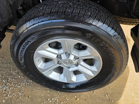 Used 2016 Toyota 4Runner SR5 Premium RWD image 33