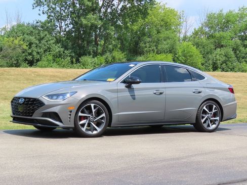 Used 2022 Hyundai Sonata SEL Plus FWD image 9