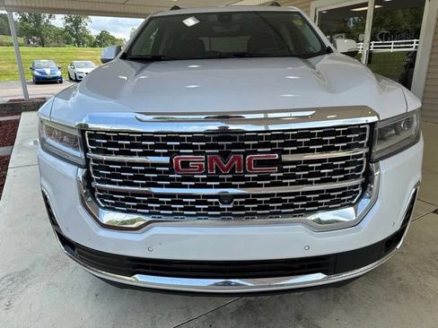 Used 2023 GMC Acadia Denali w/ Denali Technology Package AWD/4WD image 10