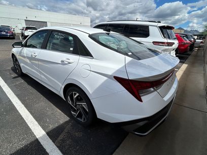 Used 2024 Hyundai Elantra Limited