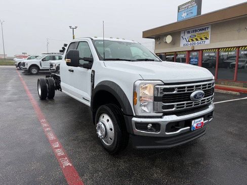 New 2026 Ford F550 2WD SuperCab Super Duty image 4