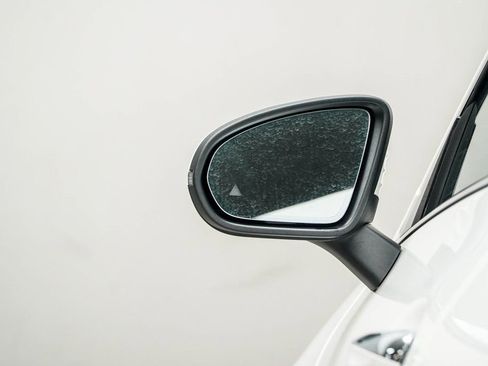 Used 2025 Mercedes-Benz CLA 250 image 14