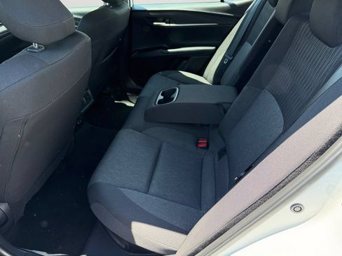Used 2025 Toyota Camry LE FWD image 15
