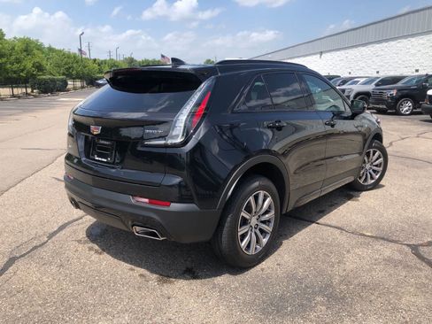 Used 2023 Cadillac XT4 Sport AWD/4WD image 3