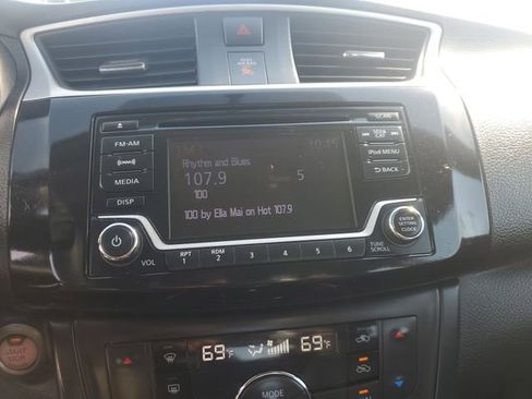 Used 2018 Nissan Sentra SV image 20