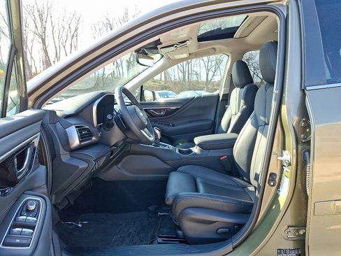 Certified 2025 Subaru Outback Limited AWD/4WD image 13