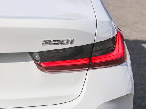 New 2026 BMW 330i Sedan RWD image 7