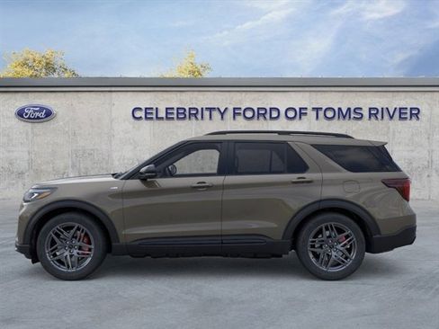 New 2026 Ford Explorer ST-Line w/ ST-Line Street Pack image 3