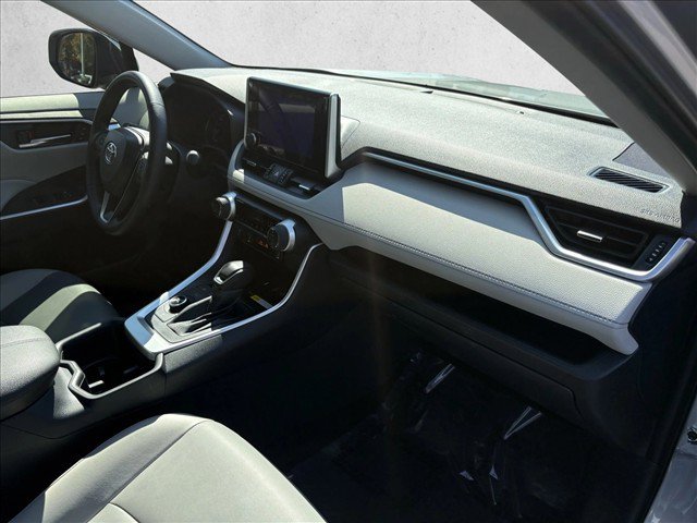 Certified 2025 Toyota RAV4 XLE Premium AWD/4WD image 27