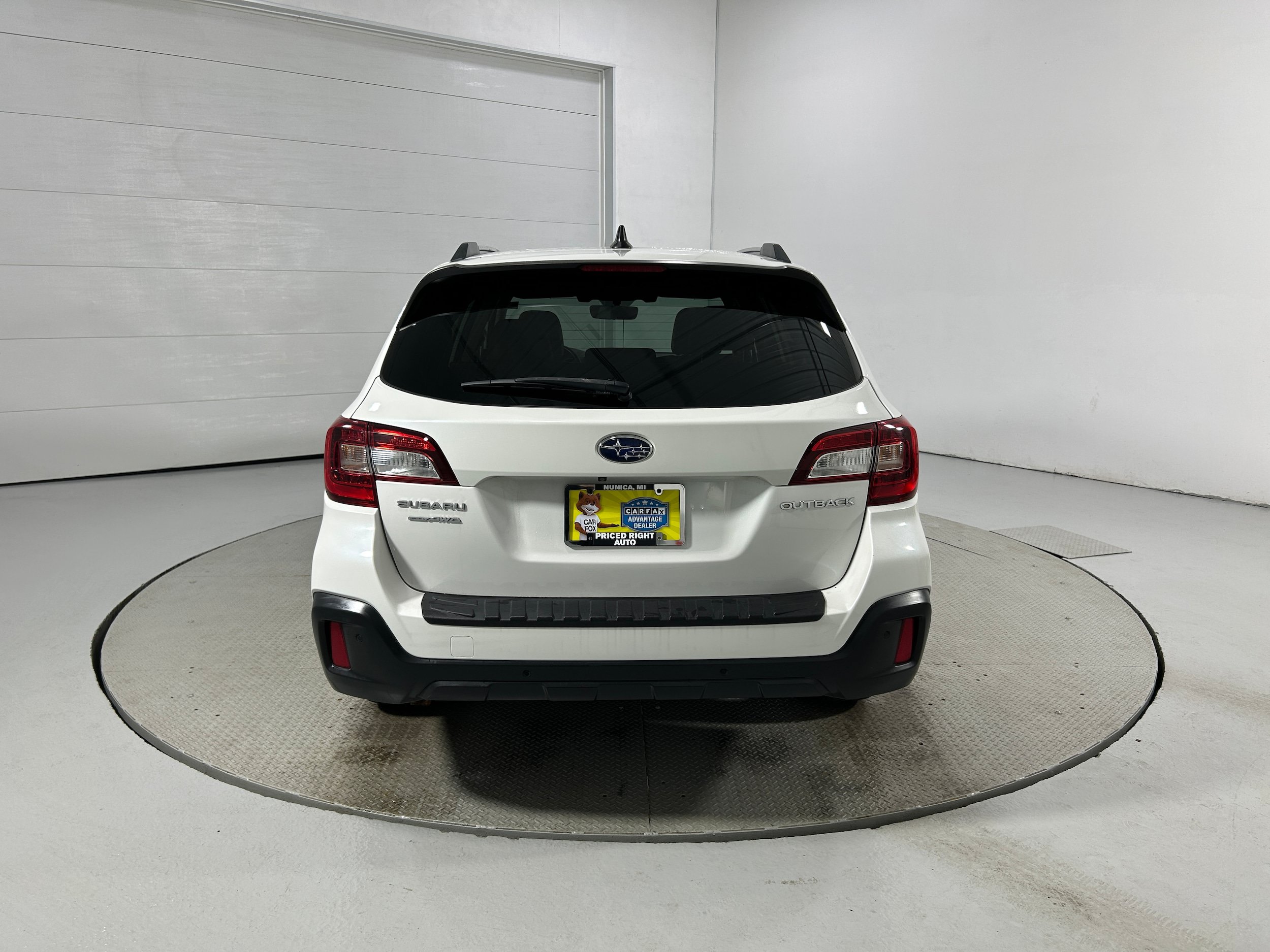 Used 2019 Subaru Outback 2.5i Touring AWD/4WD image 34