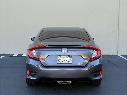 Used 2020 Honda Civic Sport image 5