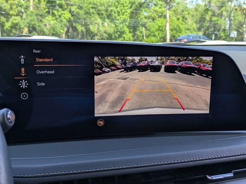 Used 2024 Cadillac XT4 Premium Luxury w/ Active Safety Package AWD/4WD image 22