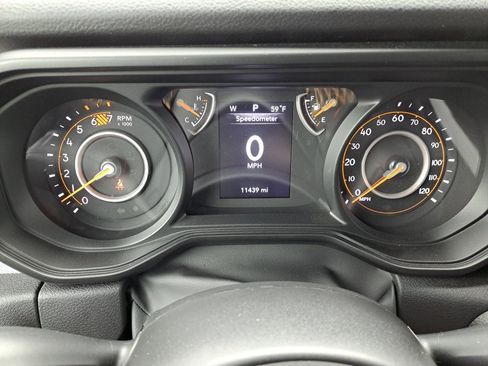Used 2024 Jeep Wrangler Unlimited Sport AWD/4WD image 31