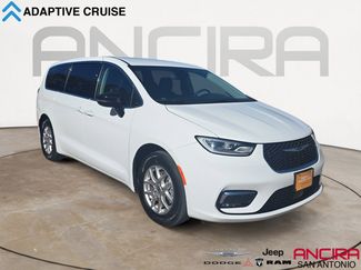 Certified 2024 Chrysler Pacifica Touring-L video 1