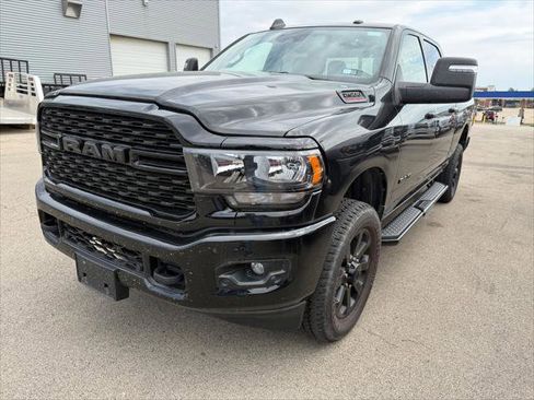 Certified 2024 RAM 2500 Big Horn w/ Night Edition AWD/4WD image 16