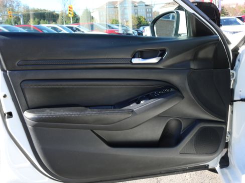 Used 2020 Nissan Altima 2.5 S image 10