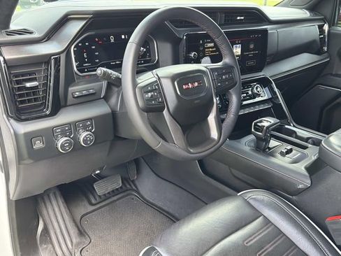 Used 2023 GMC Sierra 1500 AT4X AWD/4WD image 23