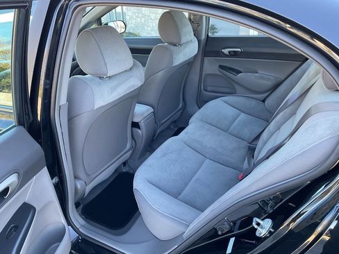 Used 2010 Honda Civic LX image 24