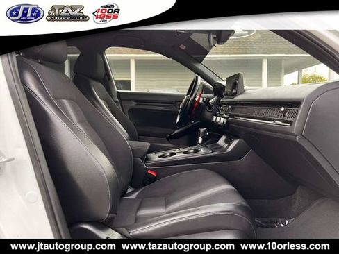 Used 2023 Honda Civic Sport image 13