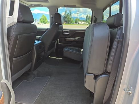 Used 2018 GMC Sierra 1500 Denali w/ Denali Ultimate Package AWD/4WD image 32