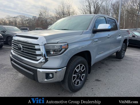 Used 2020 Toyota Tundra Limited w/ Limited Premium Package image 4