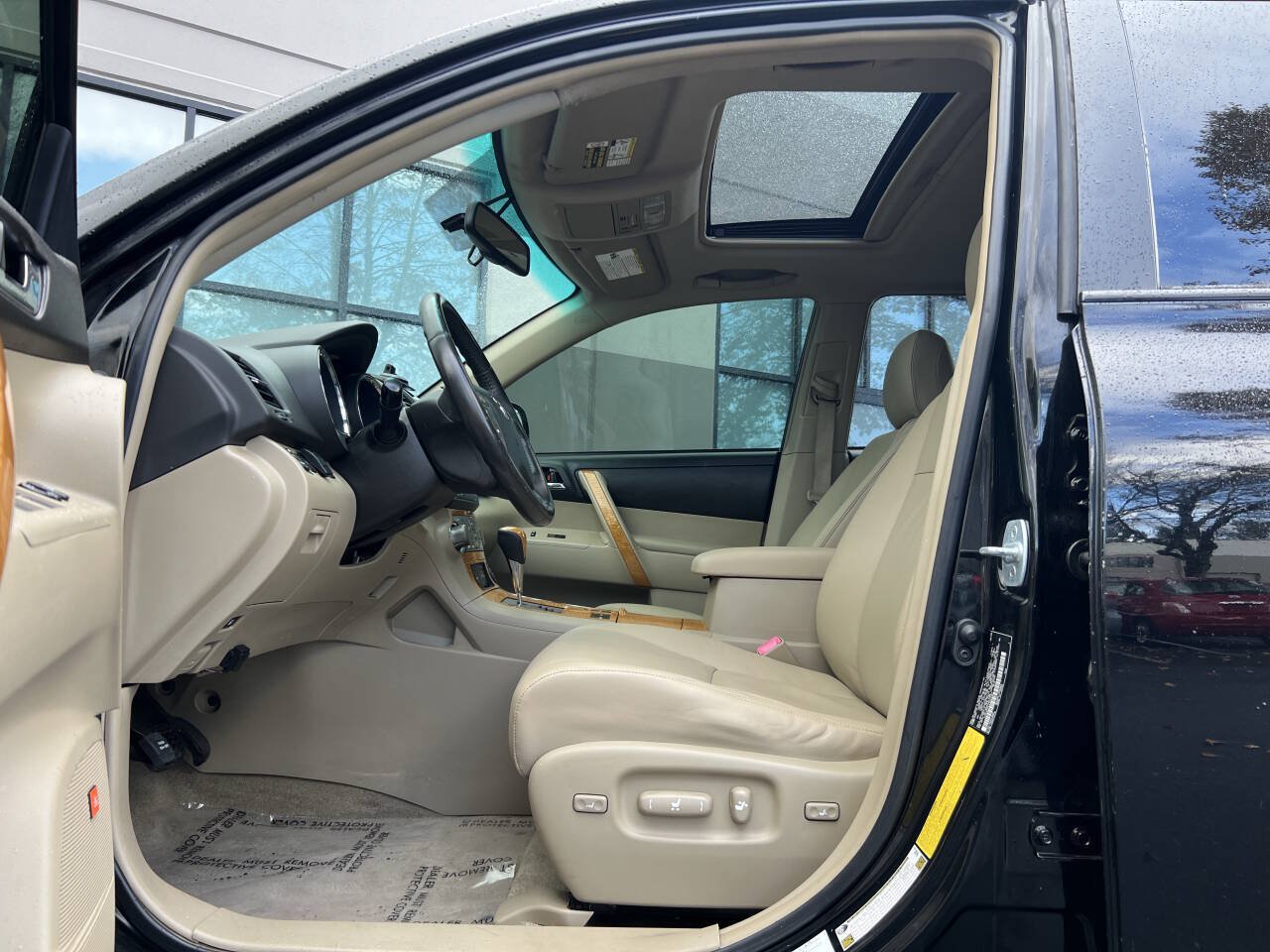 Used 2009 Toyota Highlander Limited AWD/4WD image 19