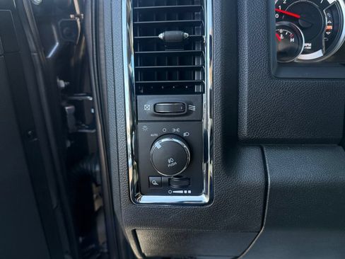 Used 2017 RAM 1500 Laramie w/ Convenience Group AWD/4WD image 20