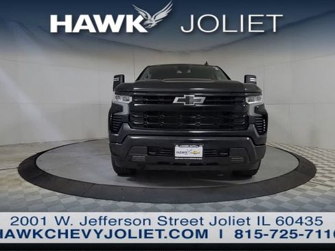 Used 2024 Chevrolet Silverado 1500 RST w/ Max Trailering Package AWD/4WD image 2