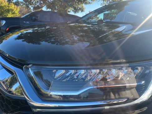 Used 2018 Honda CR-V Touring image 26