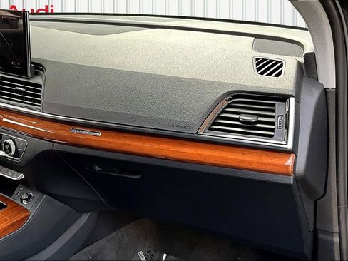 Certified 2023 Audi Q5 2.0T Premium w/ Convenience Package image 26