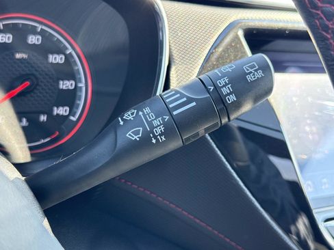 Used 2023 Chevrolet TrailBlazer RS w/ Sun and Liftgate Package image 11