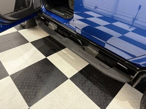 Used 2024 GMC Hummer EV 2X w/ LPO, Illumination Package image 32