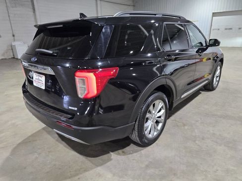 Used 2020 Ford Explorer XLT w/ Equipment Group 202A AWD/4WD image 10