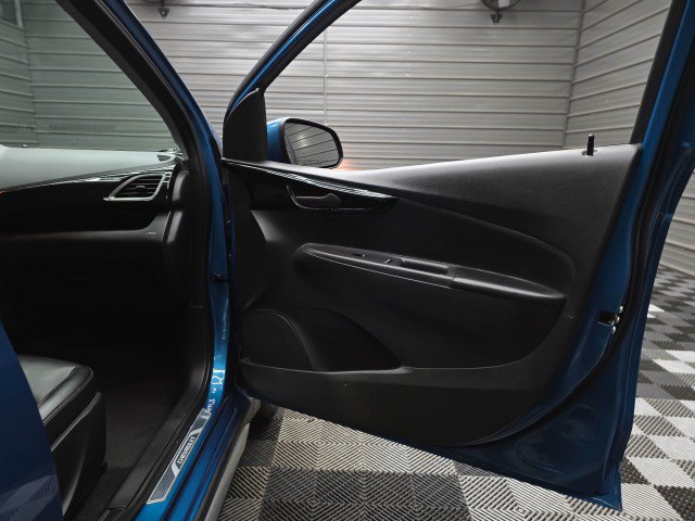 Used 2021 Chevrolet Spark ACTIV FWD image 30