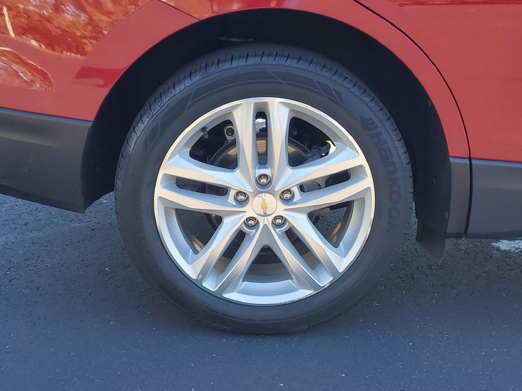 Used 2018 Chevrolet Equinox Premier FWD image 33