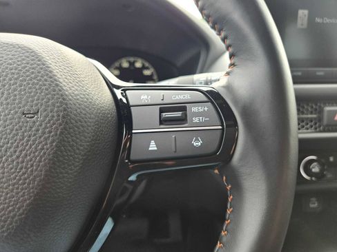 Used 2025 Honda HR-V Sport image 30