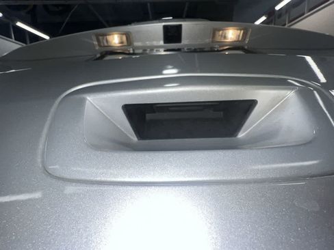 Used 2021 Chevrolet Trax LT FWD image 48