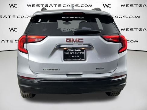Used 2019 GMC Terrain SLE w/ Driver Convenience Package image 4