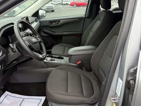 Used 2024 Ford Escape Active image 9