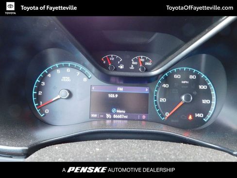 Used 2019 Chevrolet Colorado Z71 AWD/4WD image 11
