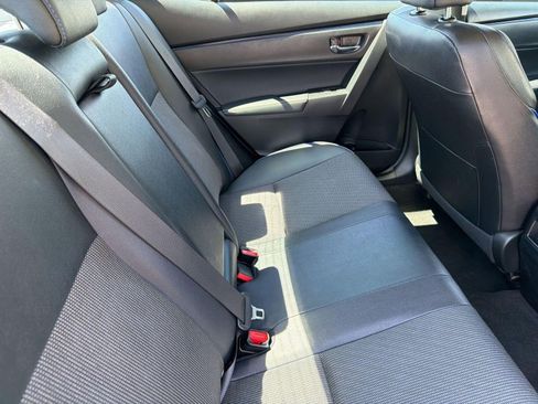 Used 2018 Toyota Corolla SE FWD image 28