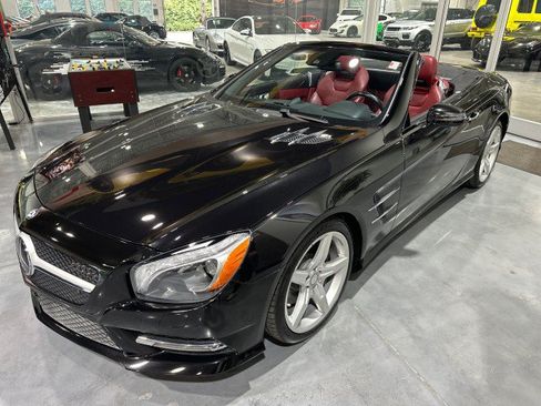 Used 2016 Mercedes-Benz SL 550 image 8