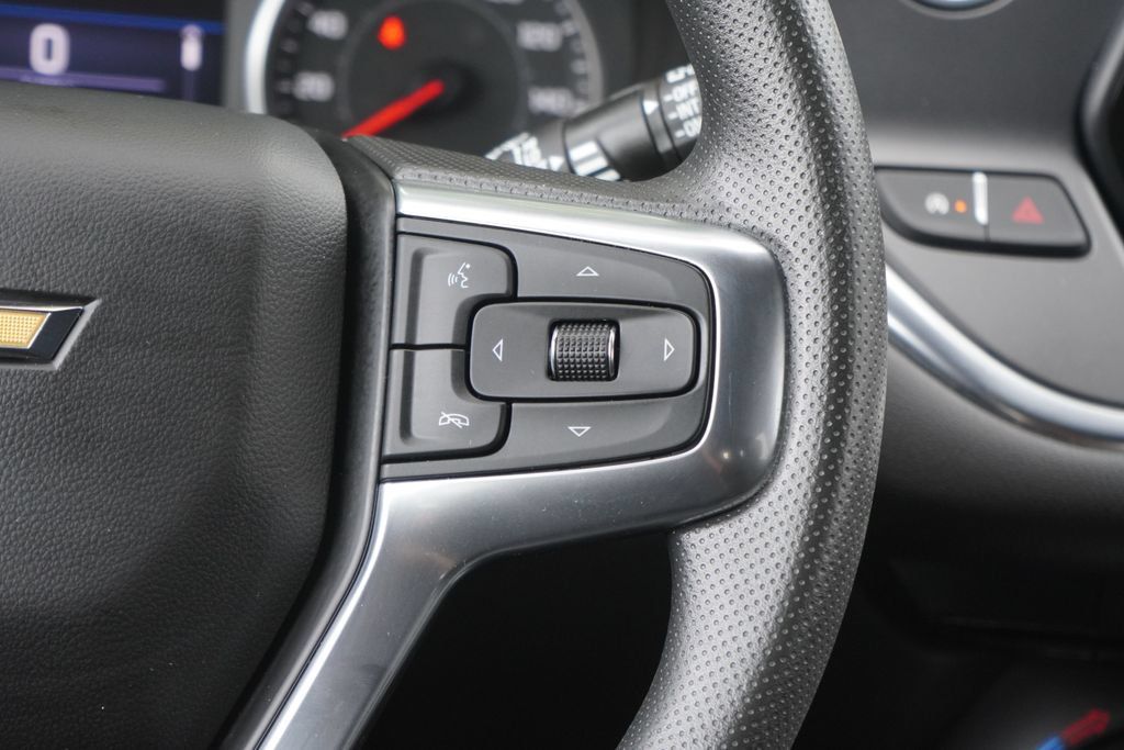 Used 2021 Chevrolet Blazer LT FWD image 14