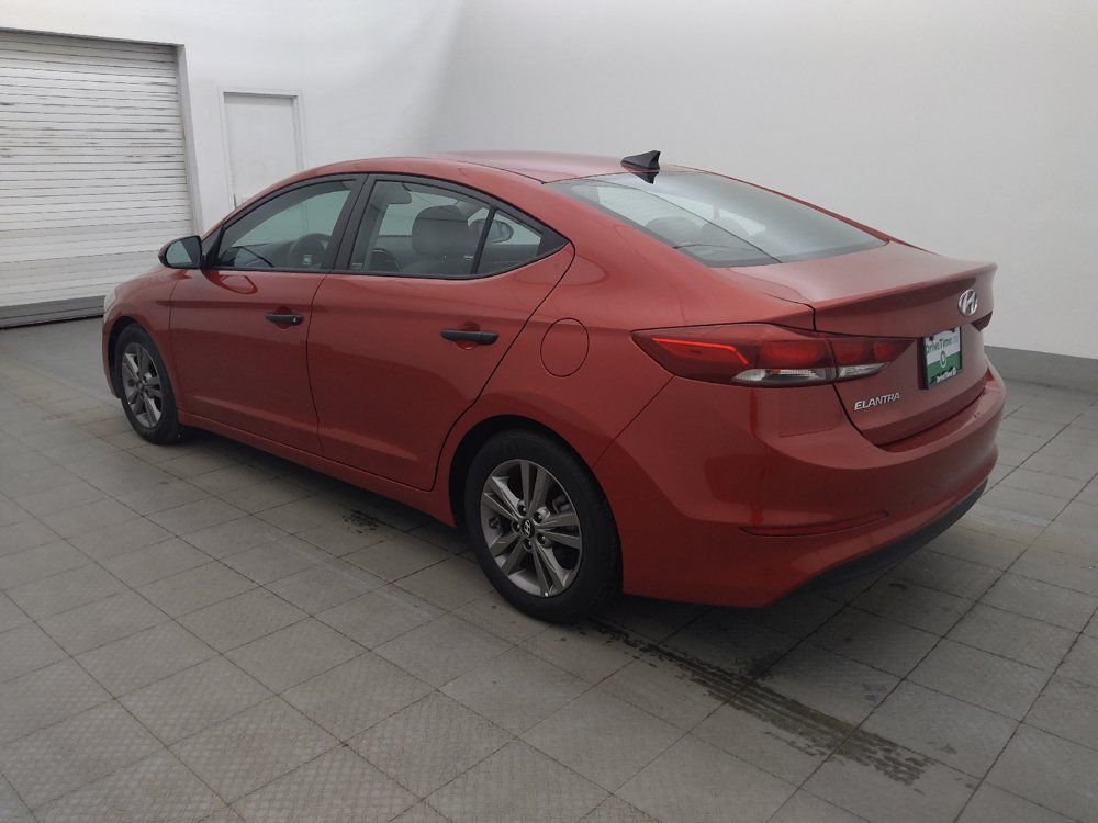 Used 2018 Hyundai Elantra SEL FWD image 3