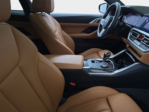 Used 2023 BMW 430i Coupe w/ M Sport Package image 11