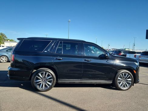 Used 2023 Cadillac Escalade Sport Platinum AWD/4WD image 2