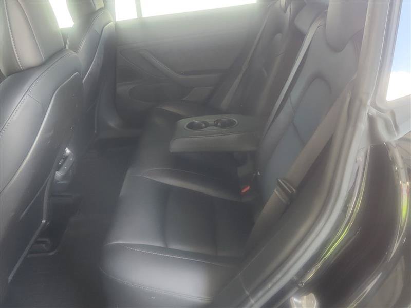 Used 2018 Tesla Model 3 Long Range RWD image 10