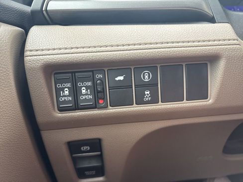 Used 2022 Honda Odyssey EX-L image 14